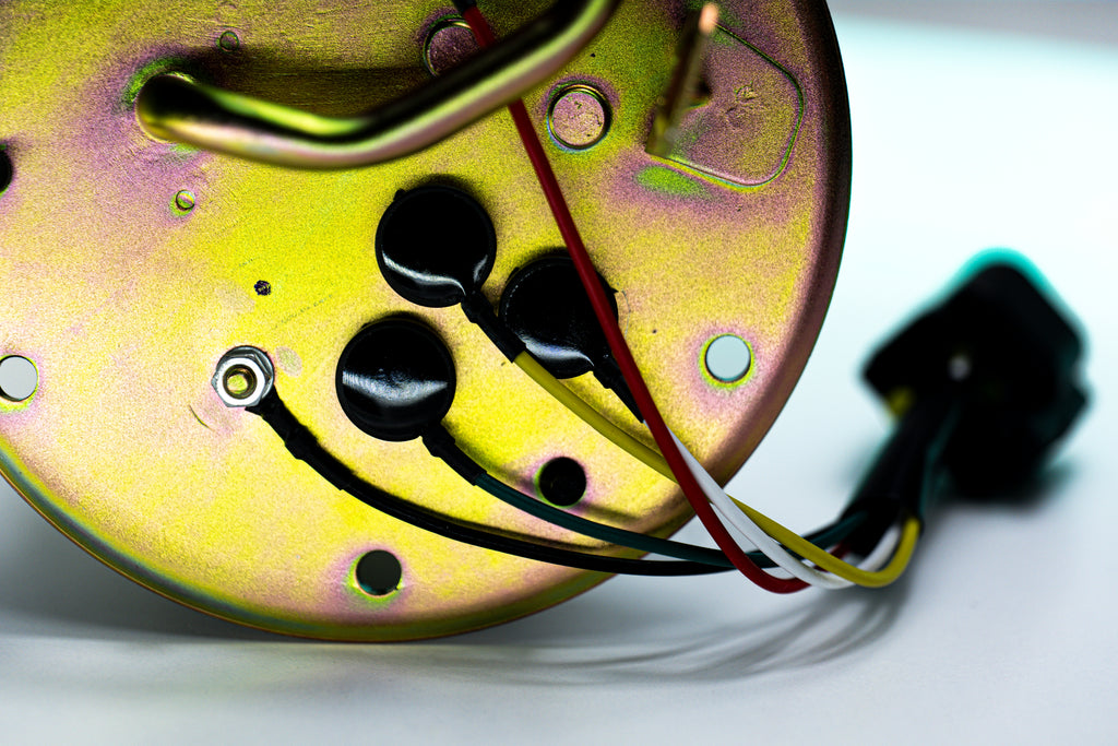 130 LPH non-turbo fuel pump assembly for Mitsubishi 3000GT/GTO and Dodge Stealth, replacing MB678806 / MB698857. 5