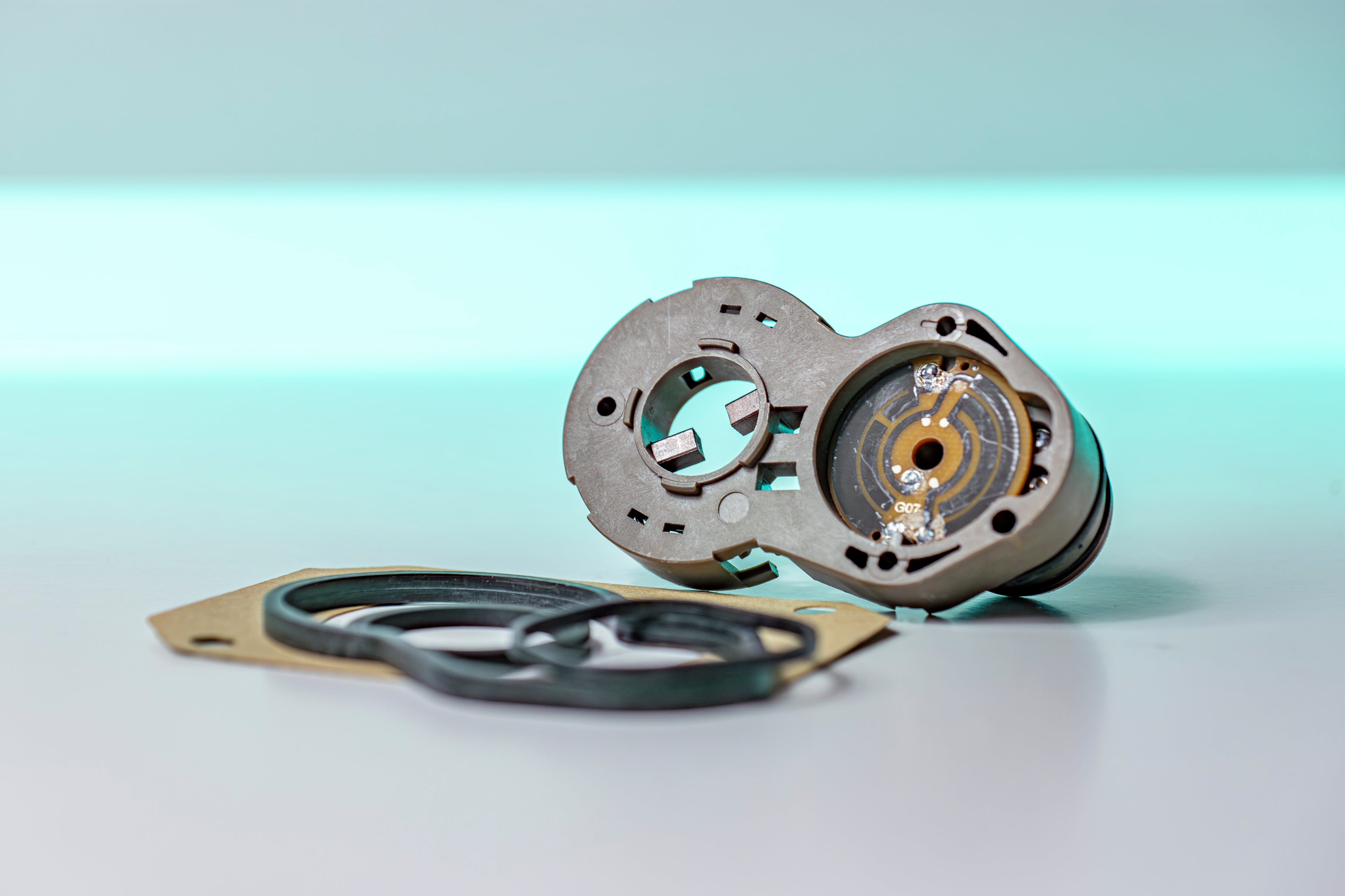 BMW E31 / E32 M70 / S70 V12 Throttle Body Encoder Plate — Upgraded Reproduction (Part No. 88500013)