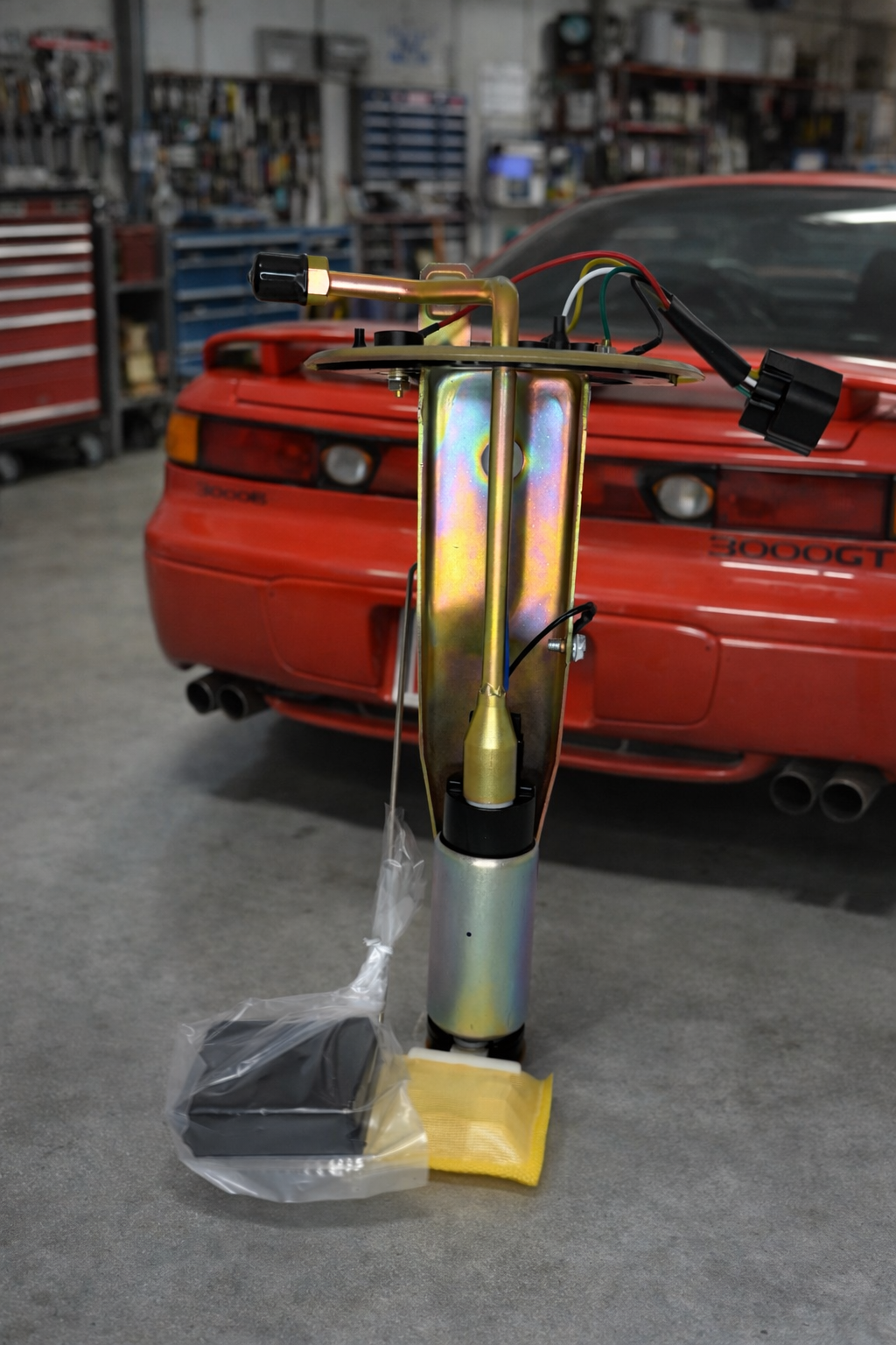 Mitsubishi 3000GT GTO Dodge Stealth NON Turbo Fuel Pump Assembly Old Part # MB678806/MB698857