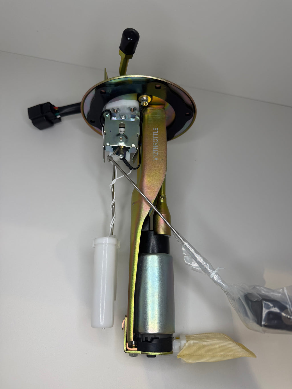 Mitsubishi 3000GT GTO Dodge Stealth NON Turbo Fuel Pump Assembly Old Part # MB678806/MB698857