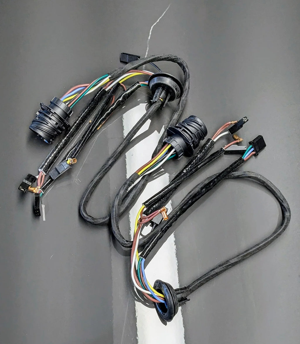 BMW E31 EU-Spec Complete Headlight Wiring Harness — Pair, Pre-06/1992 Production (OEM 63128354539)