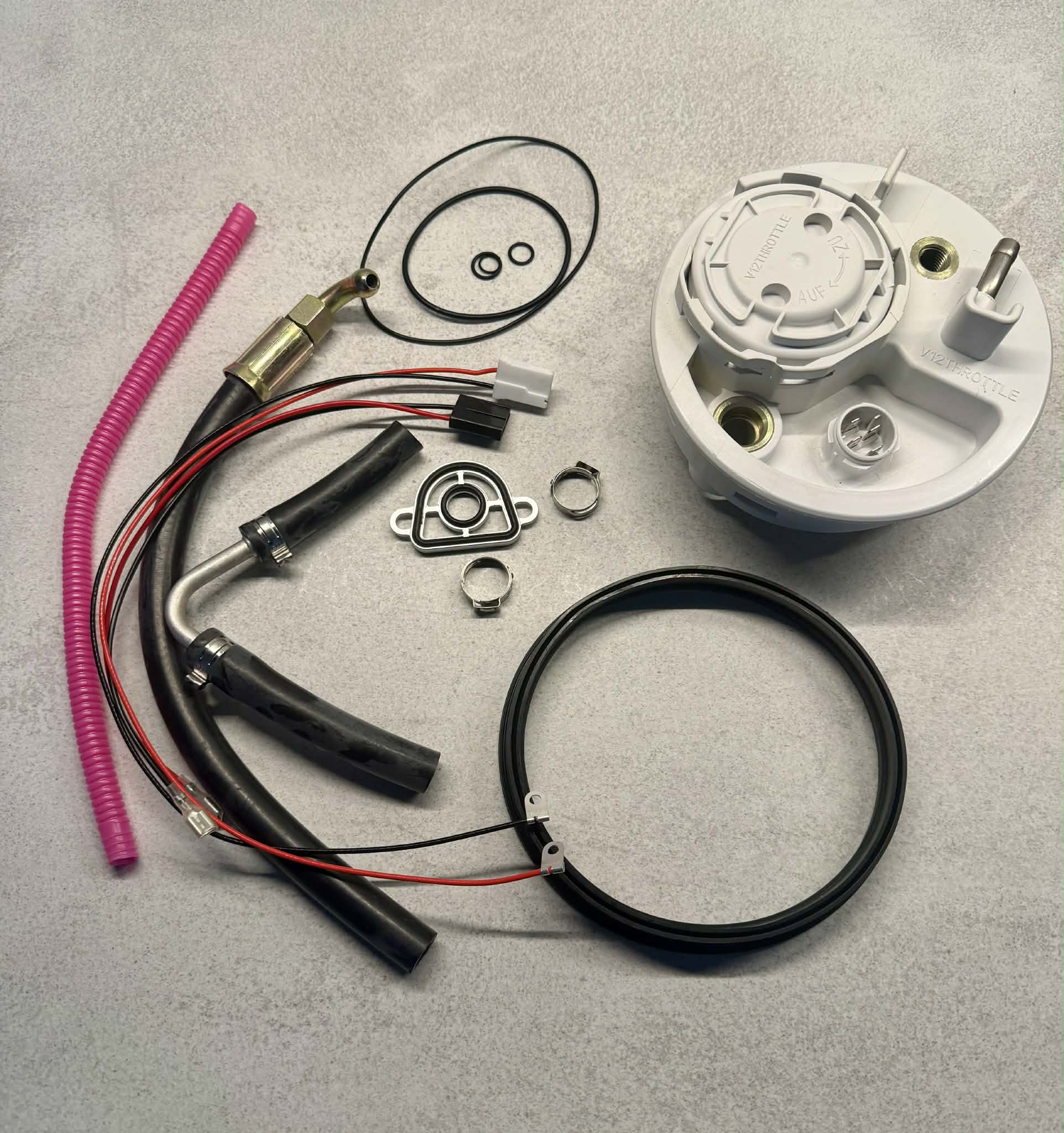 Audi D2 A8 S8 Fuel Pump Repair Kit Old Part numbers for reference: 4D0298087B AND D24D0298133C