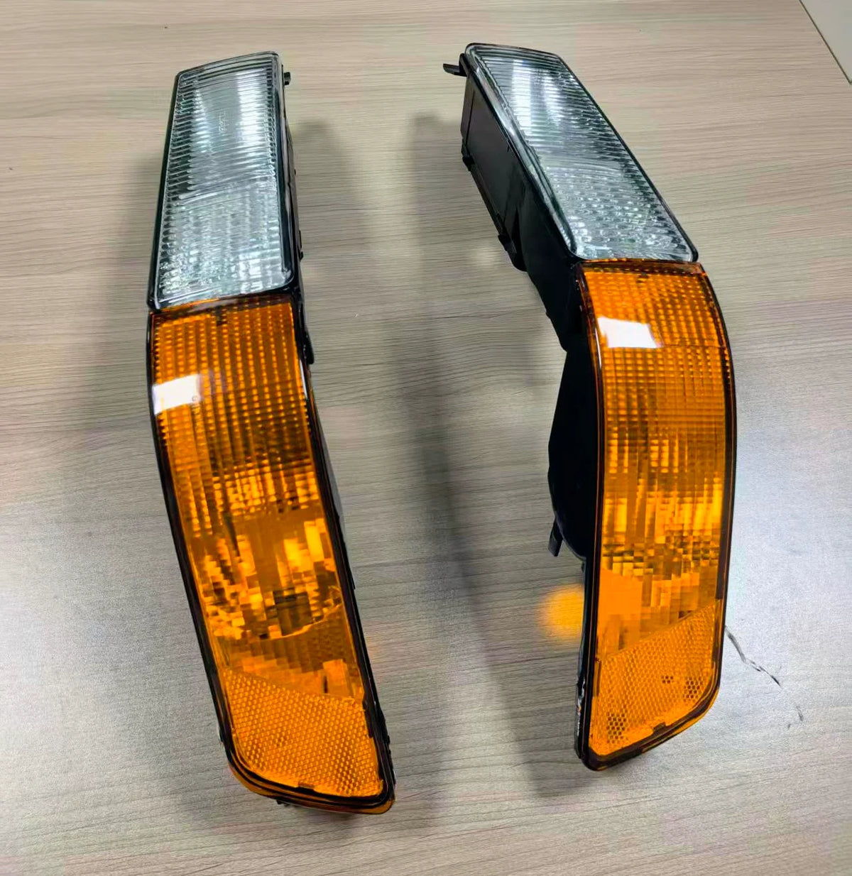 Front Lighting Assembly.Left.63111383945