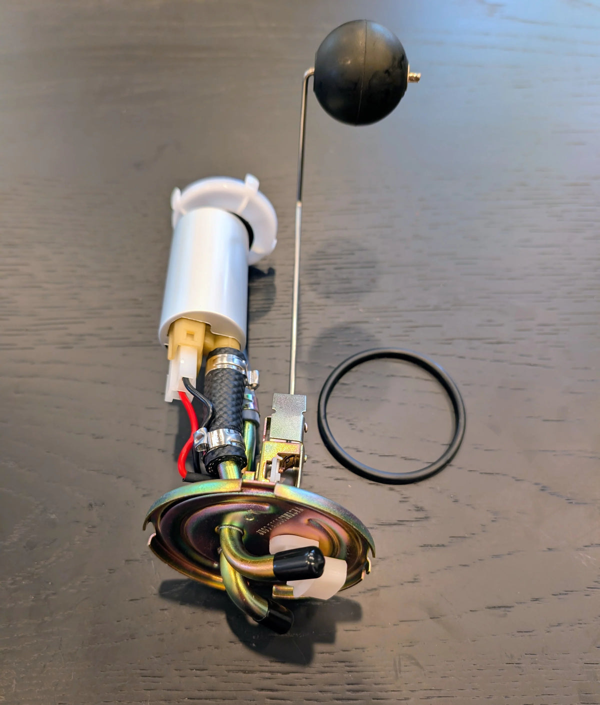 VW Mk2 Scirocco 16V Jetronic / Mk1 Golf Cabriolet / Mk1 Polo Coupe In-Tank Fuel Pump Assembly (Replaces 533919051 E, F, H, N, P)