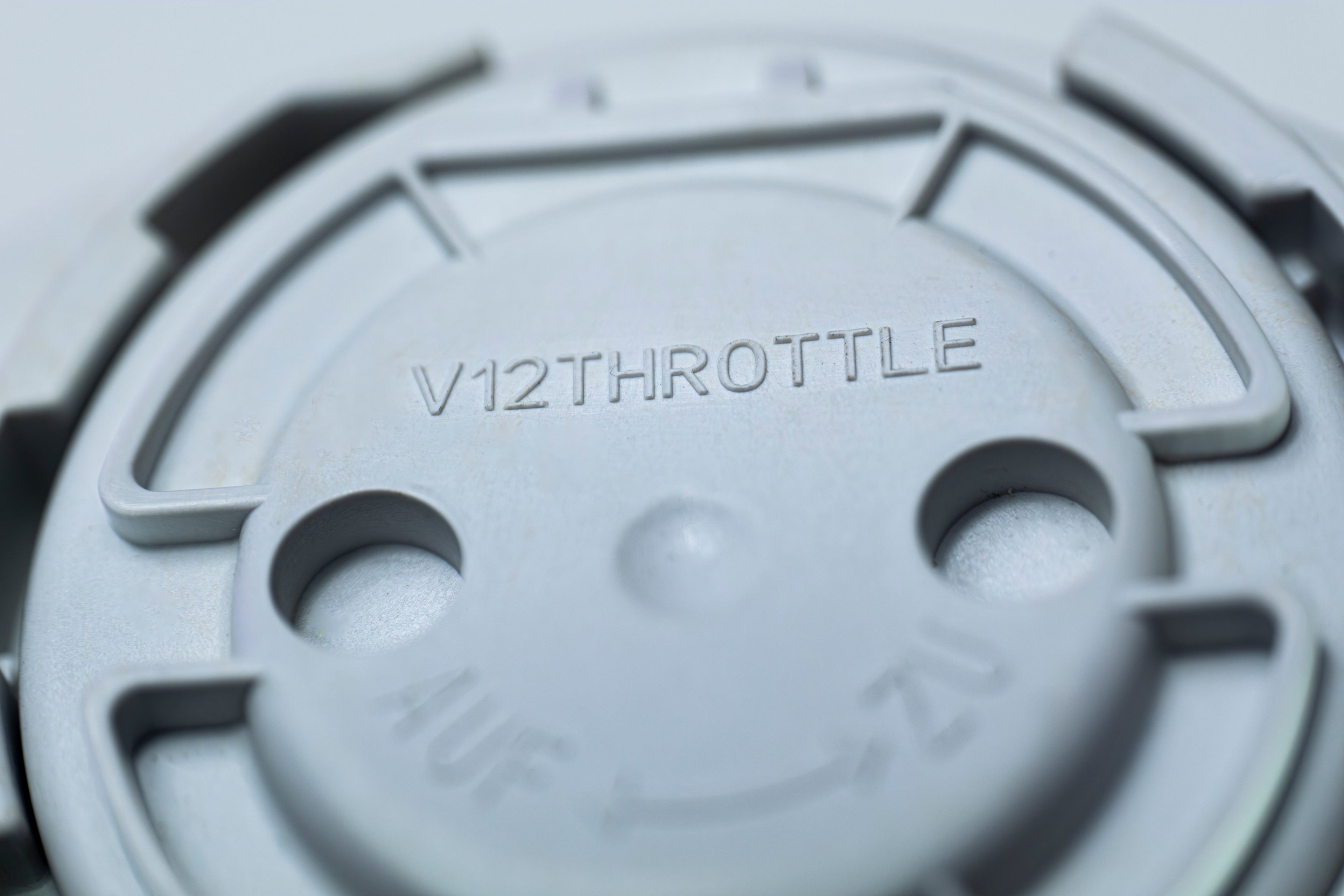 Audi D2 A8 S8 Fuel Pump Repair Kit Old Part numbers for reference: 4D0298087B AND D24D0298133C